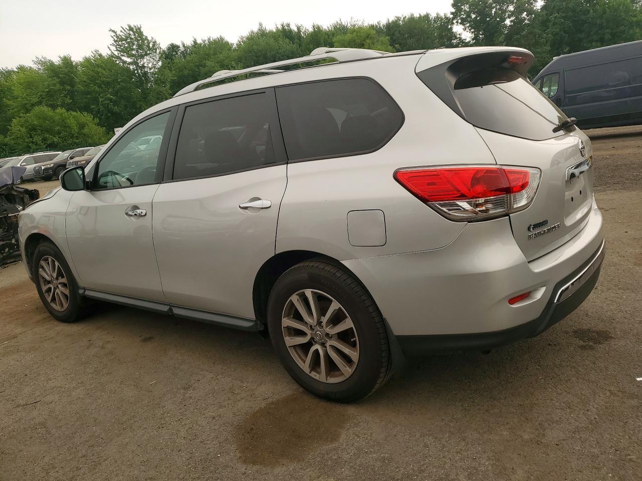 2015 Nissan Pathfinder, S
