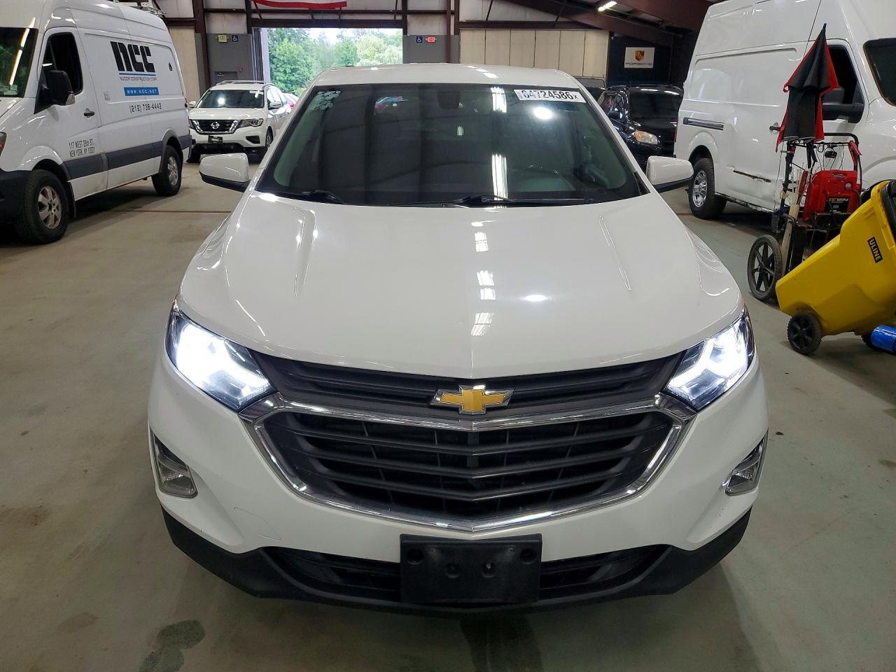 2018 Chevrolet Equinox, LT