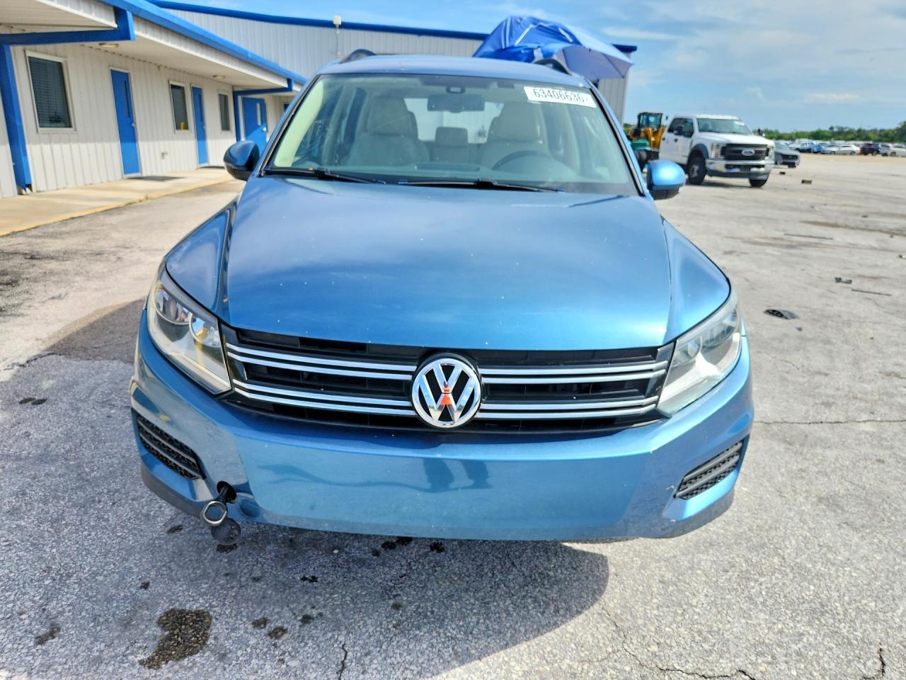 2017 Volkswagen Tiguan, S
