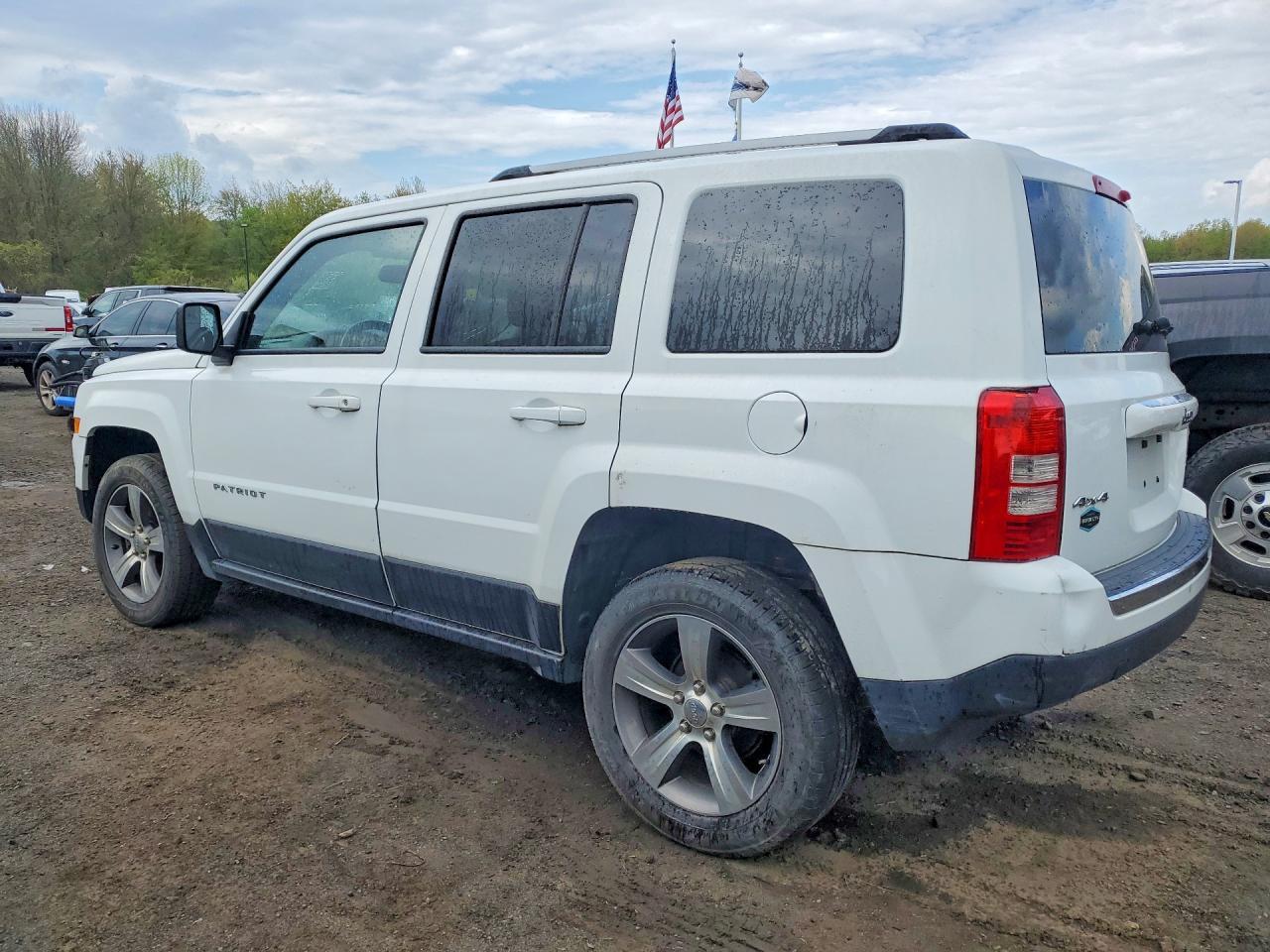 2017 Jeep Patriot, Latitude