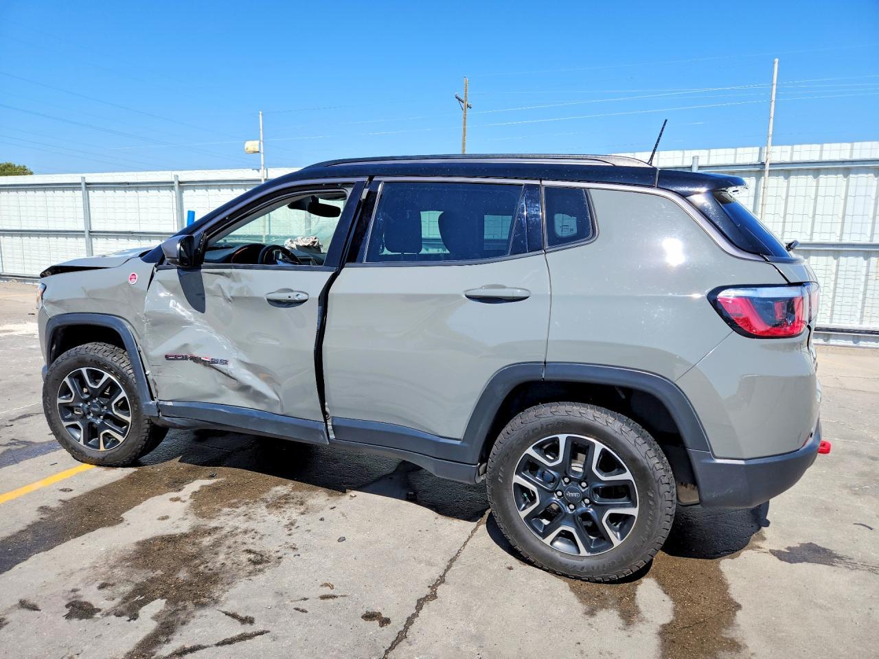 2020 Jeep Compass, Trailhawk