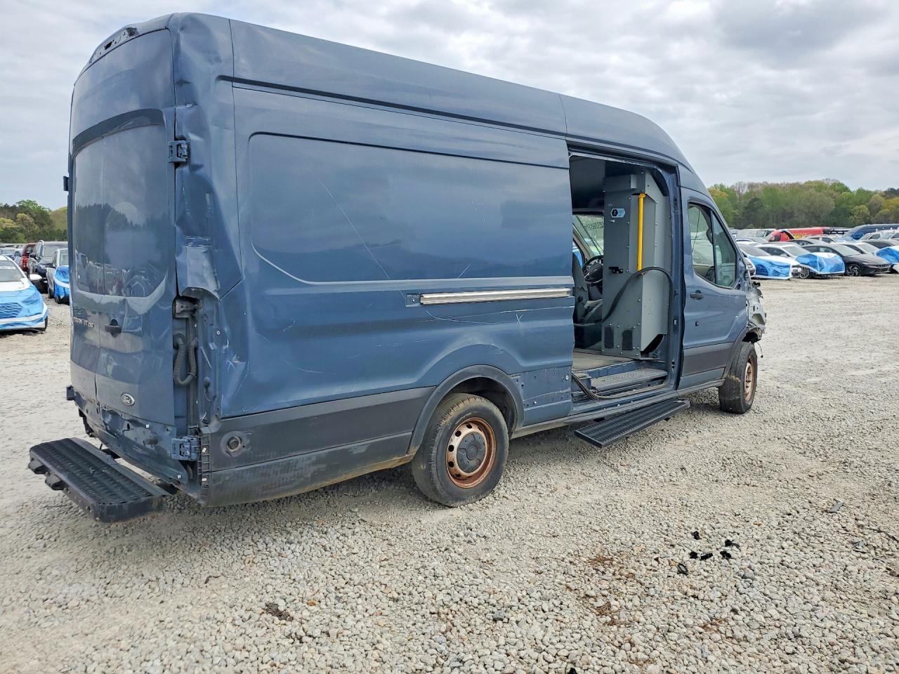 2019 Ford Transit, T-250