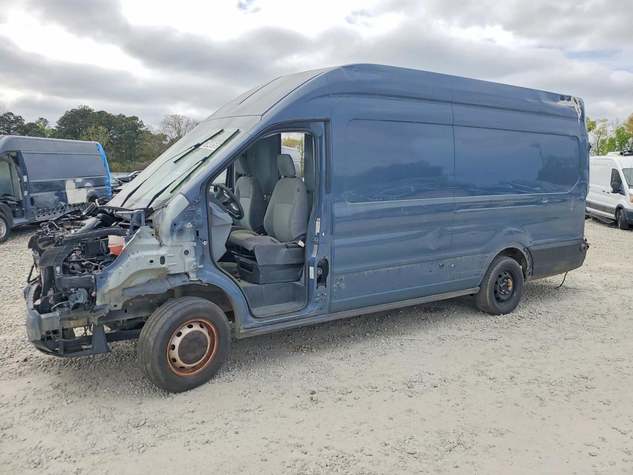 2019 Ford Transit, T-250