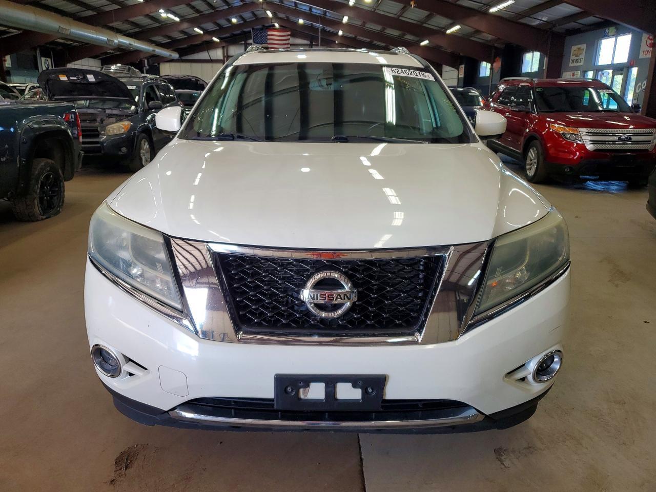 2016 Nissan Pathfinder, Platinum