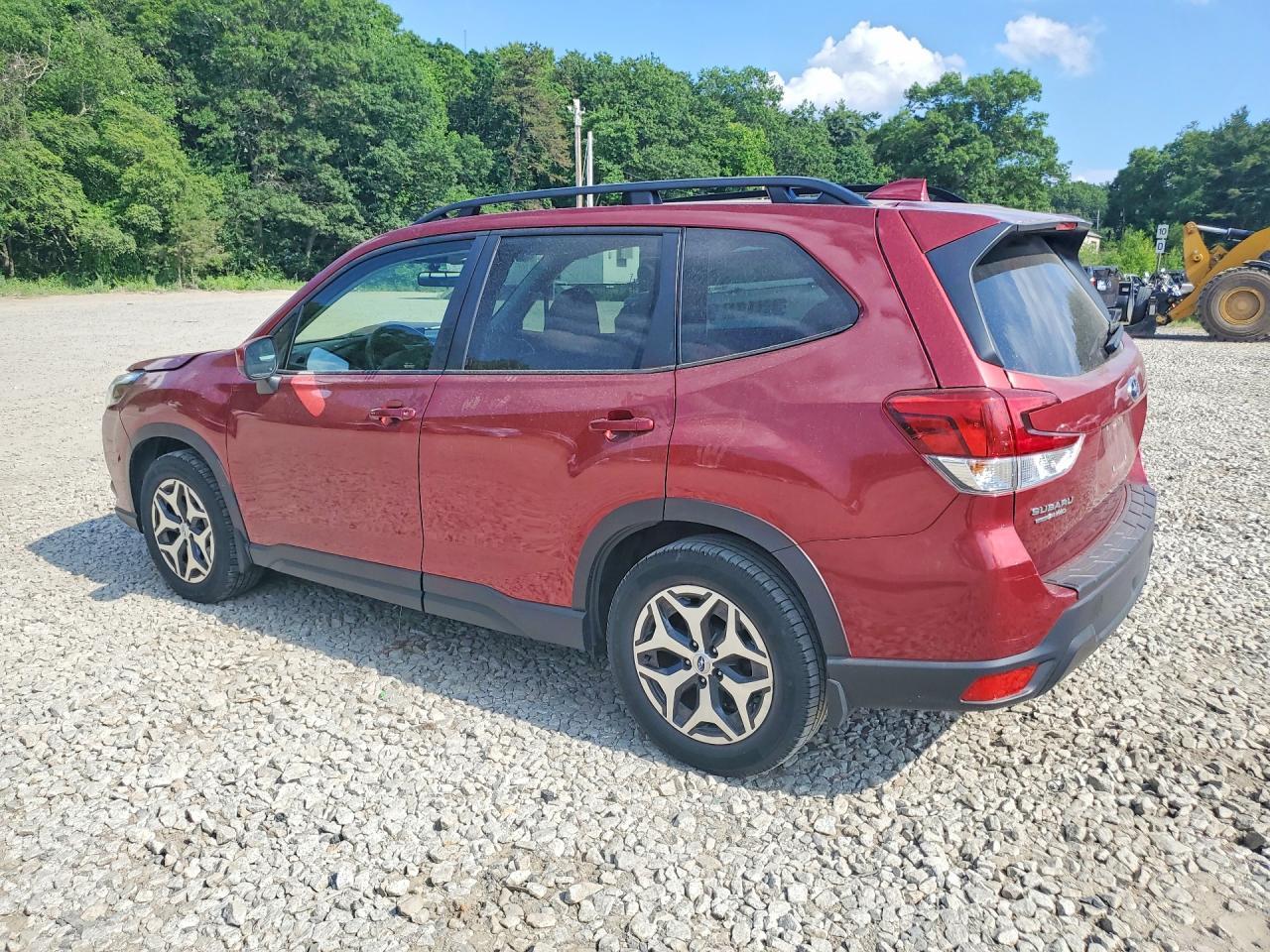 2022 Subaru Forester, Premium