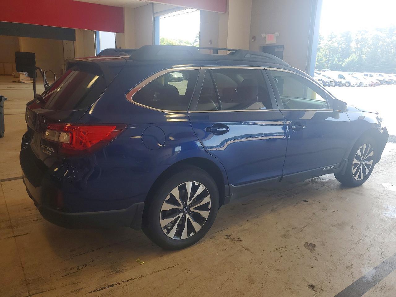 2015 Subaru Outback, 2.5I Lim...