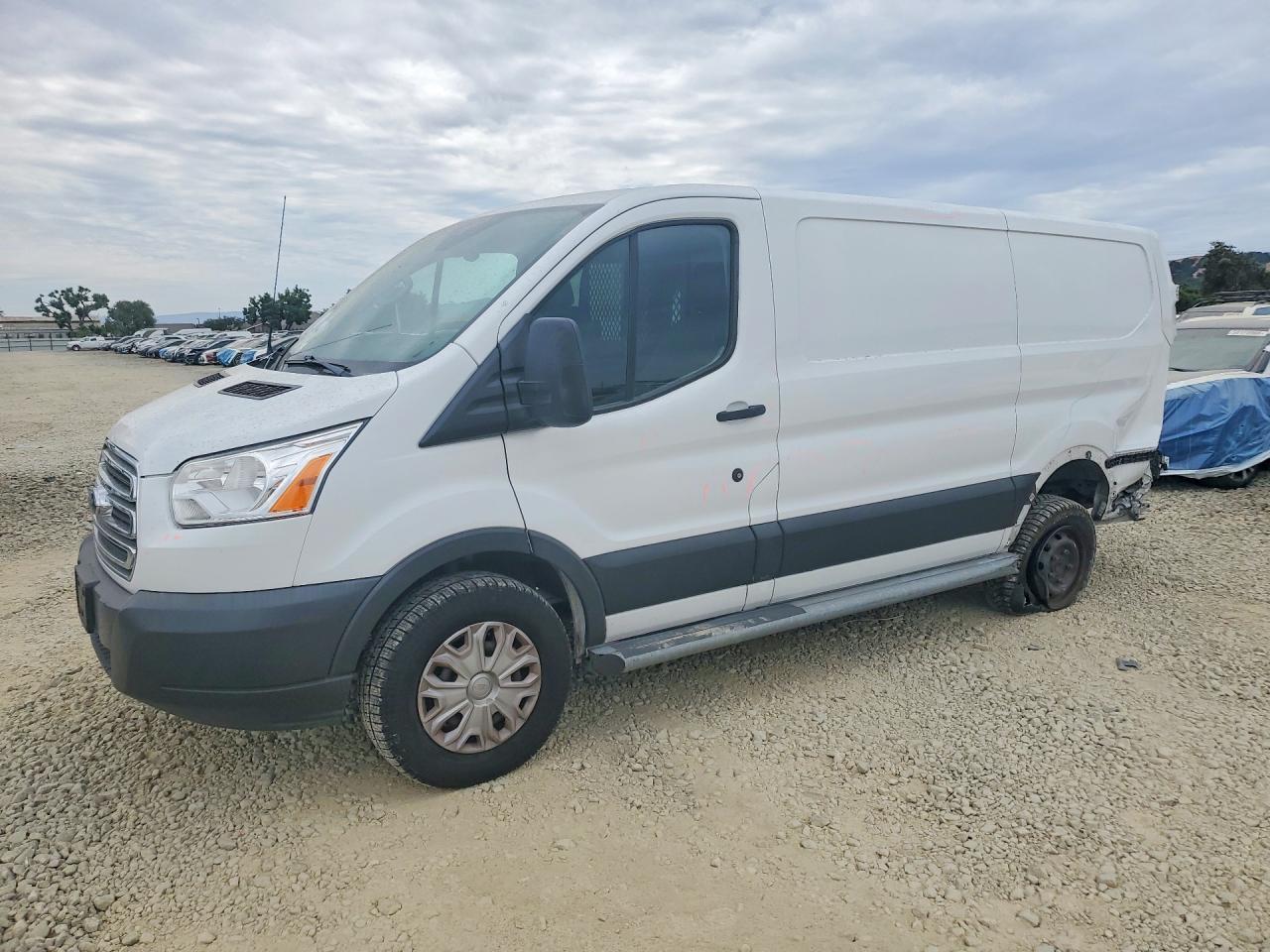 2019 Ford Transit, T-250