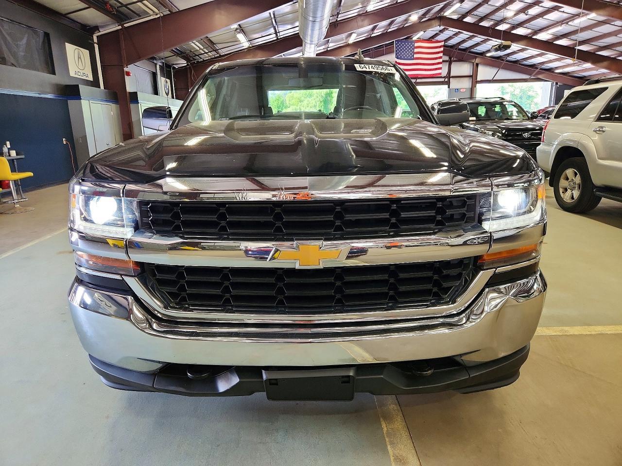 2017 Chevrolet Silverado, K15...