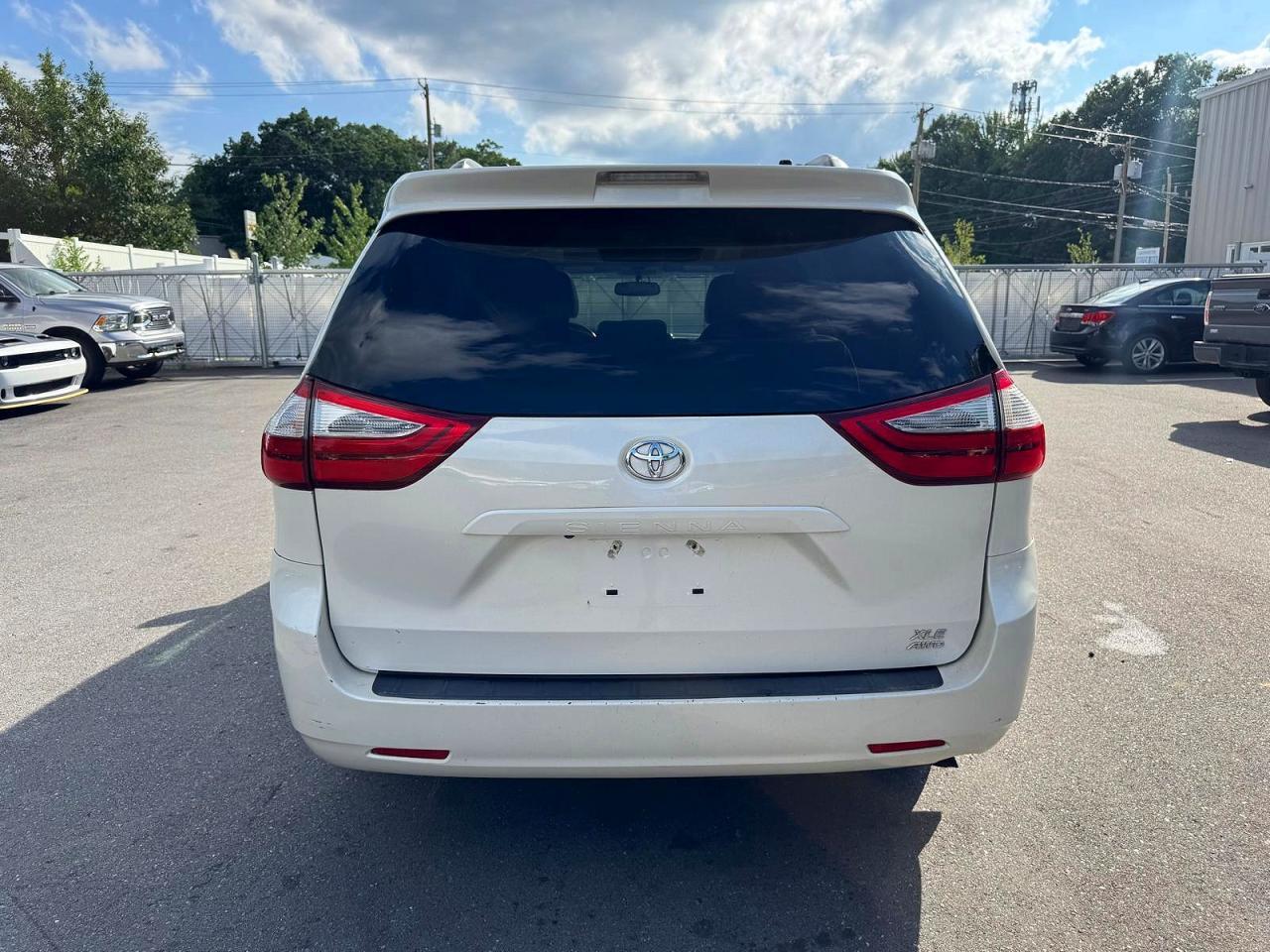 2017 Toyota Sienna, Xle 7-Pas...