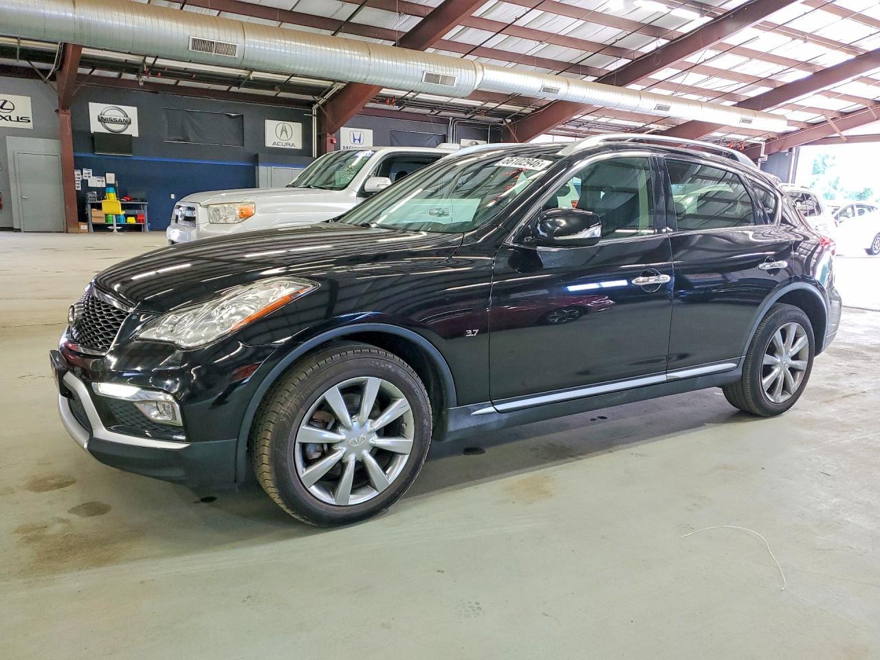 2017 Infiniti QX50, Base