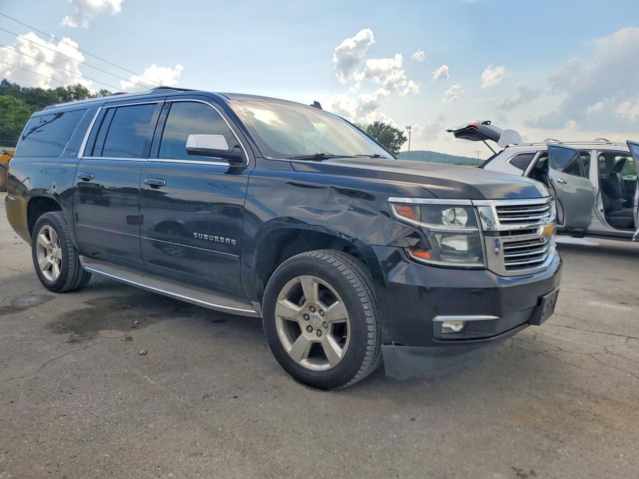 2015 Chevrolet Suburban, K150...