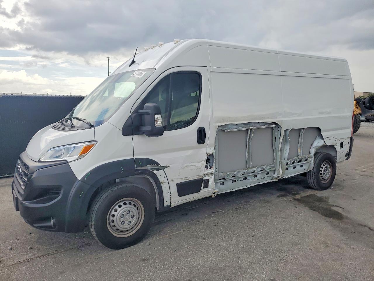 2025 RAM Promaster