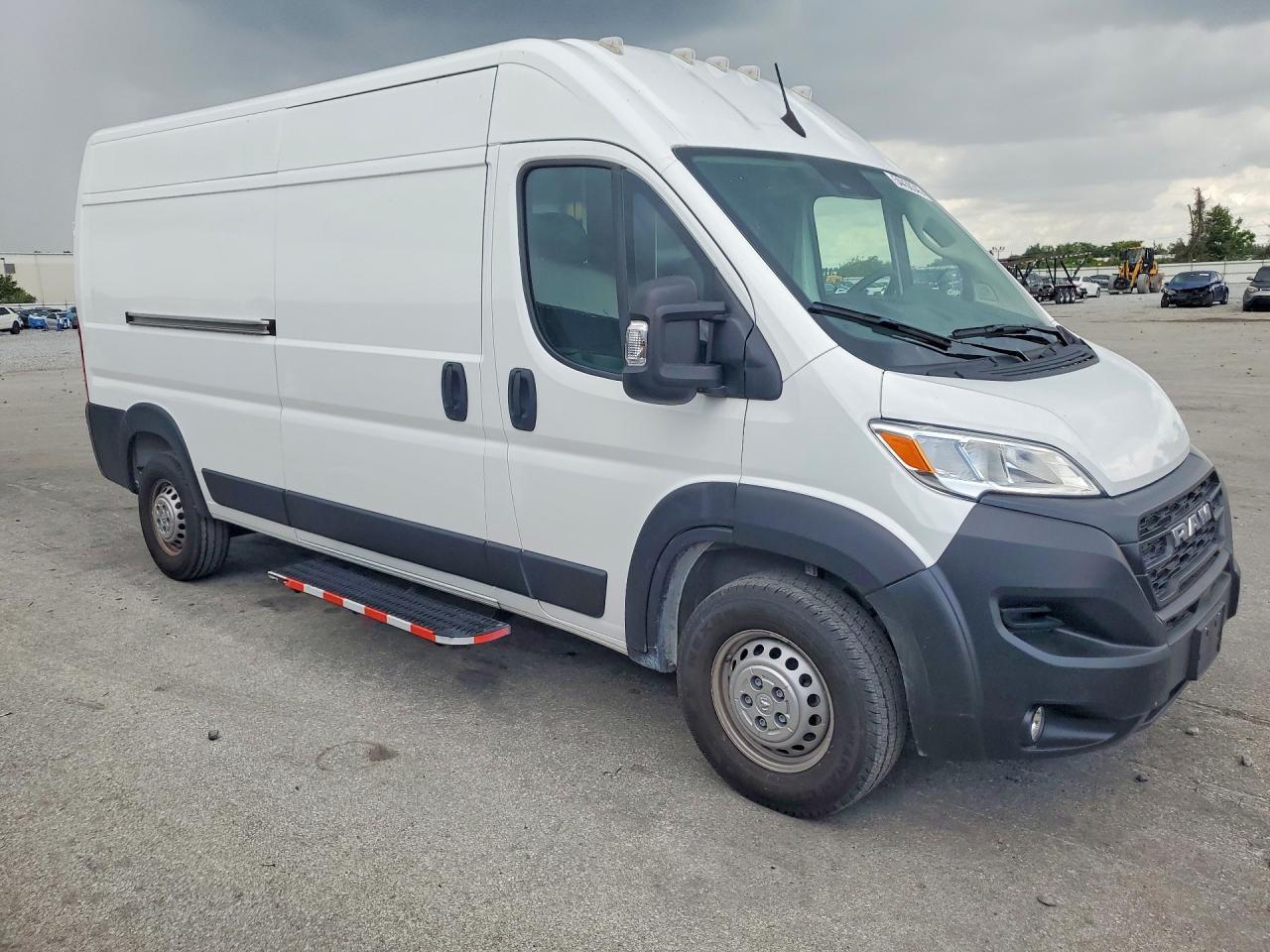 2025 RAM Promaster