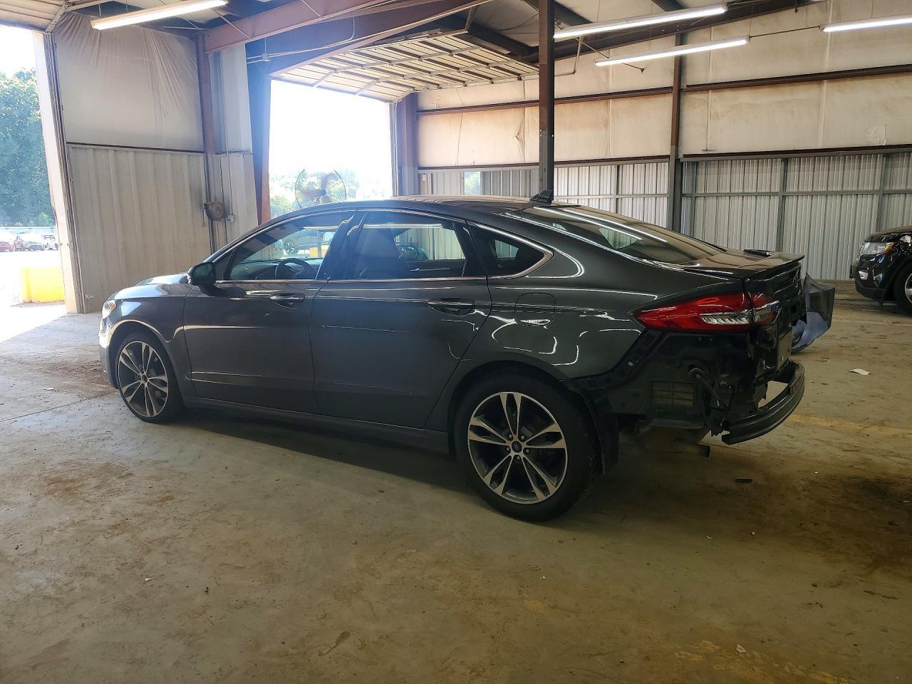 2020 Ford Fusion, Titanium
