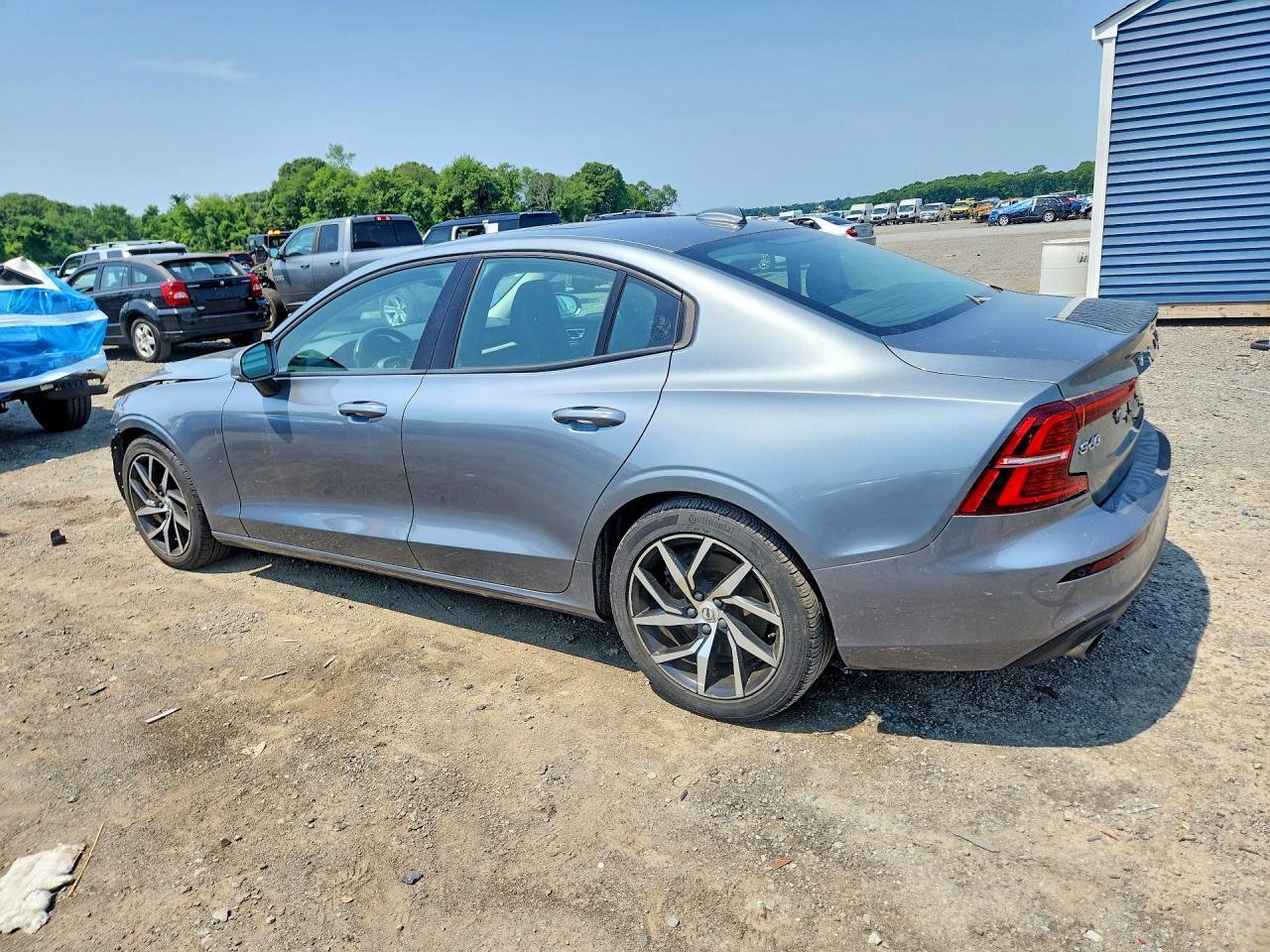 2019 Volvo S60, T6 Momentum