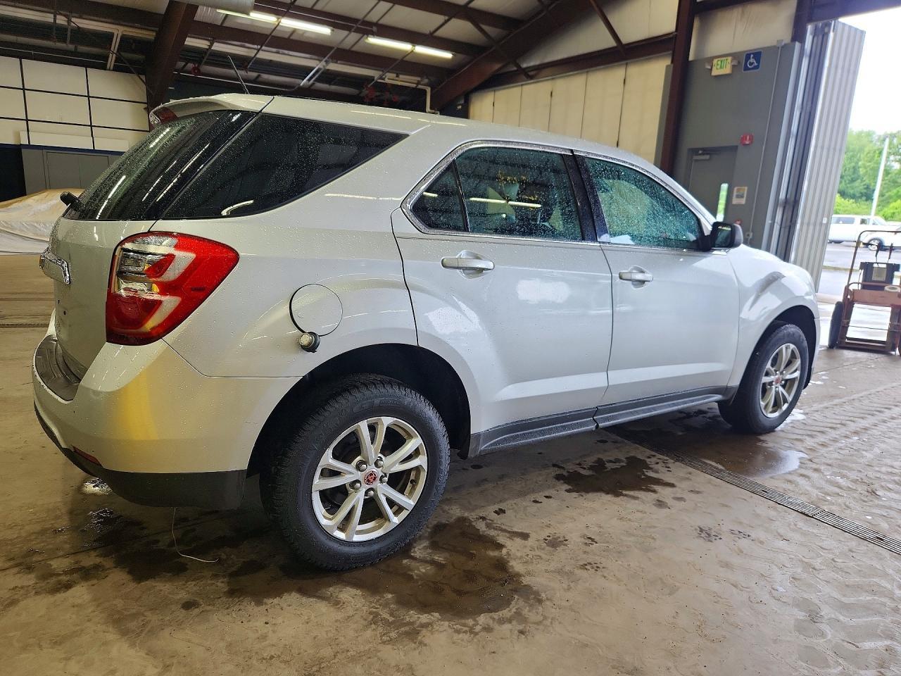 2017 Chevrolet Equinox, LS