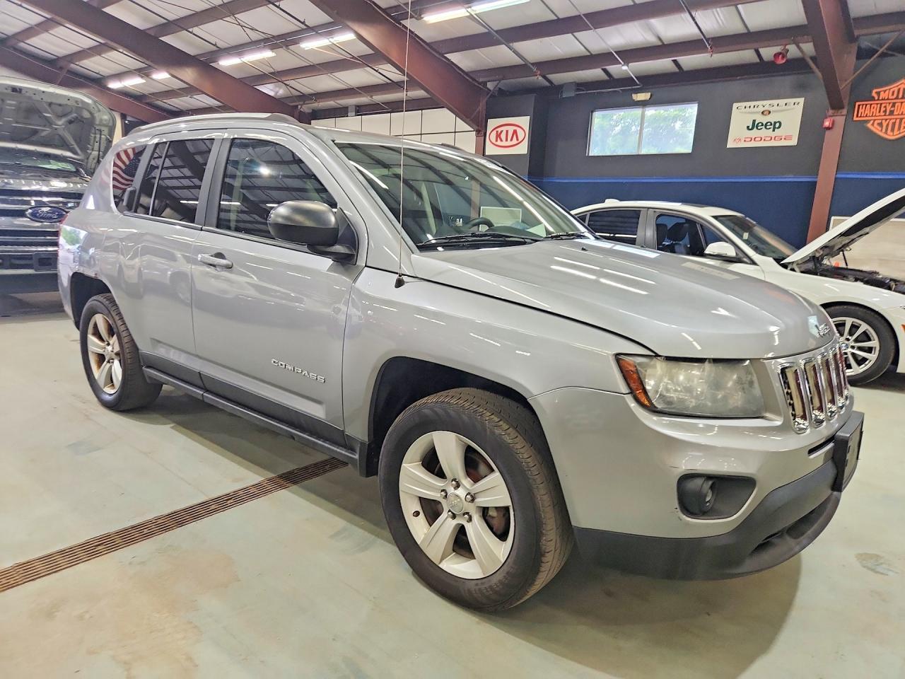 2016 Jeep Compass, Sport