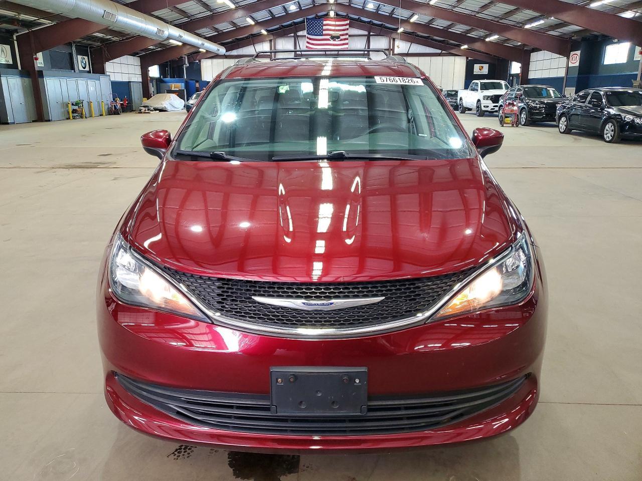 2020 Chrysler Voyager, Lxi