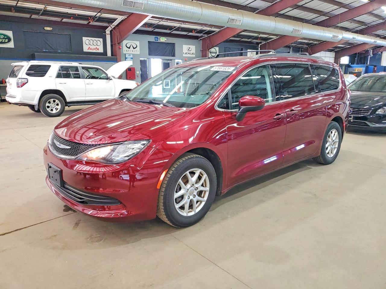 2020 Chrysler Voyager, Lxi