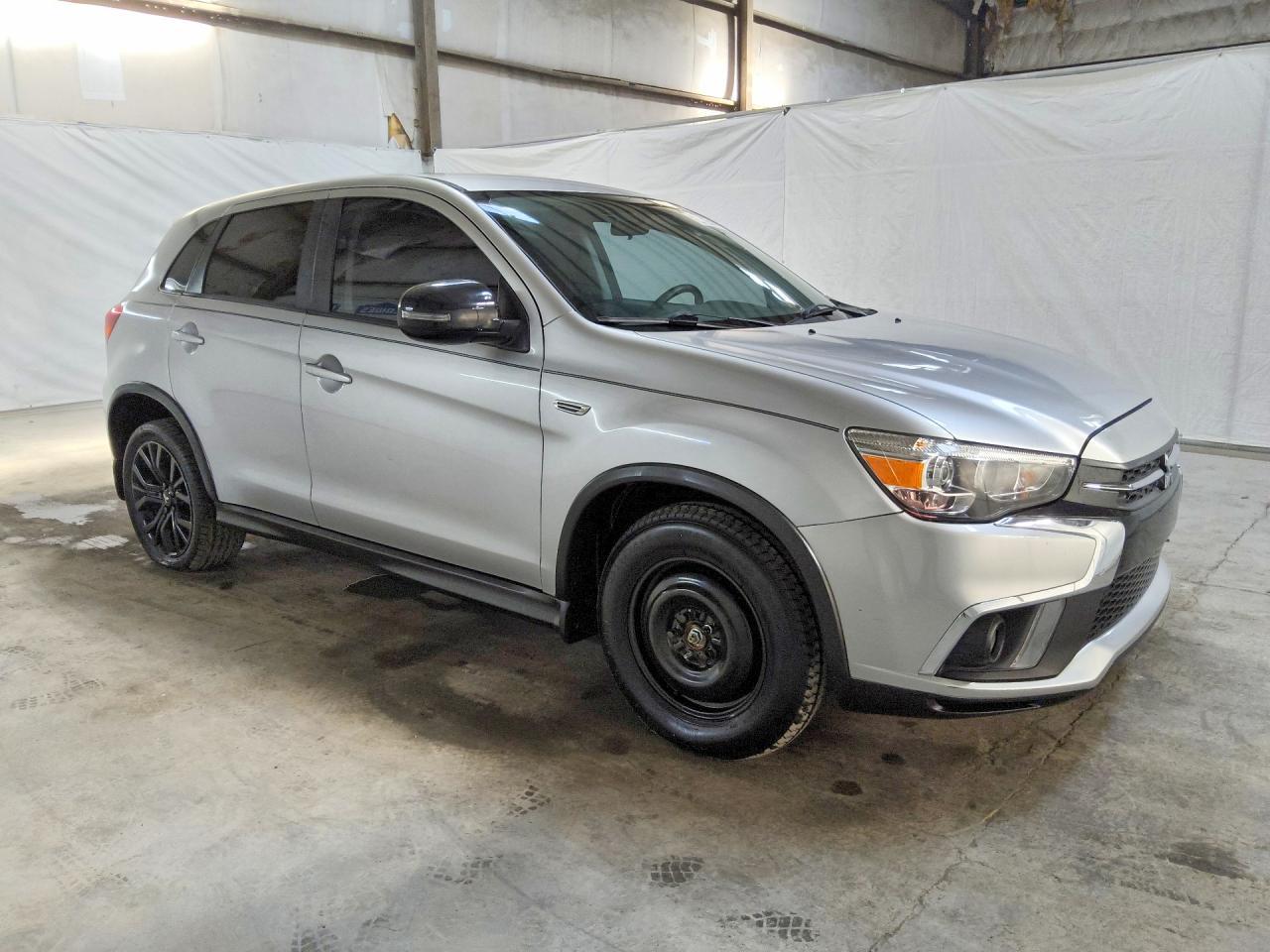 2018 Mitsubishi Outlander, ES