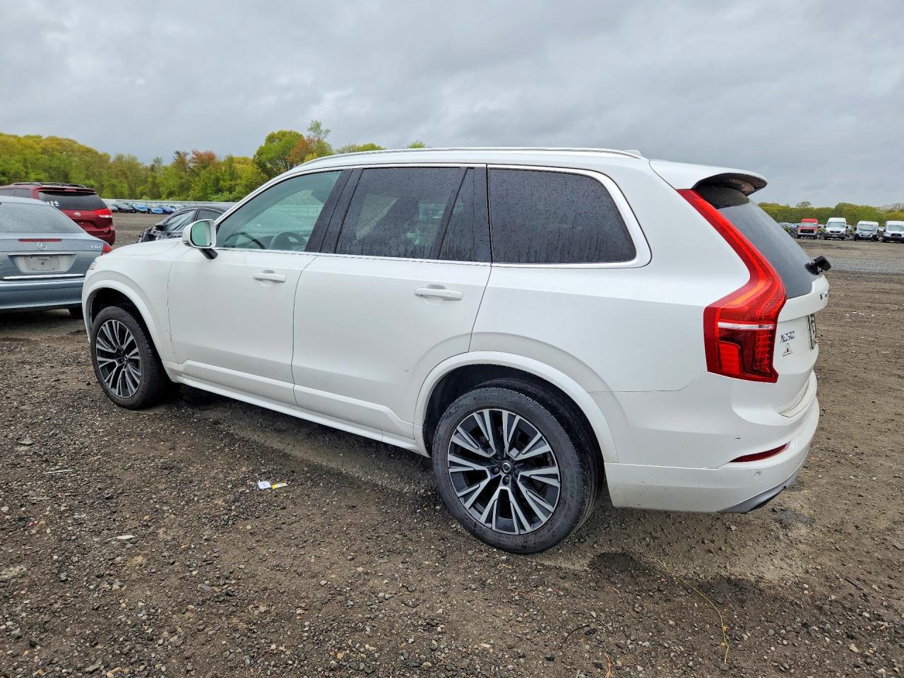2020 Volvo XC90, T5 Momentum