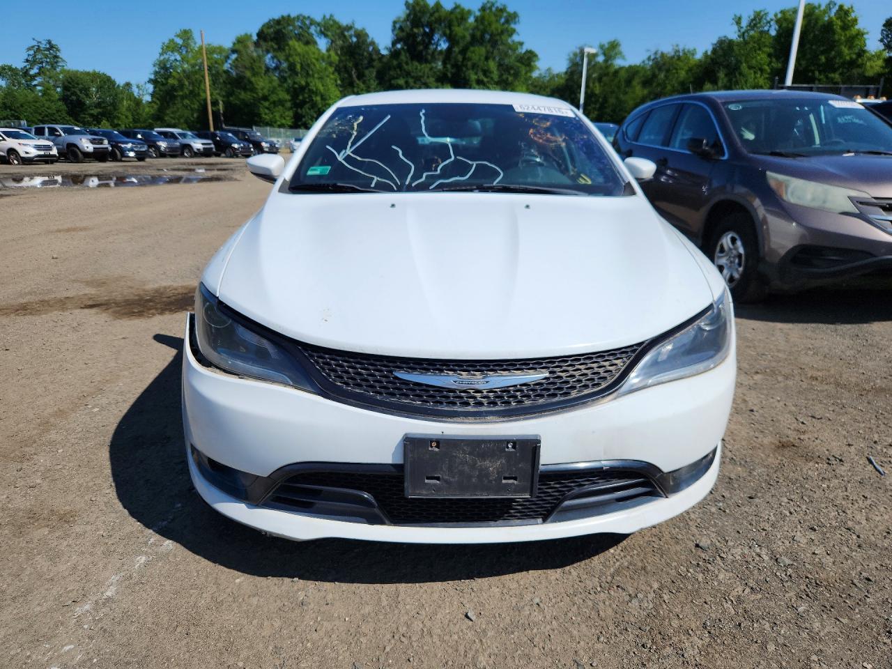 2016 Chrysler 200, S