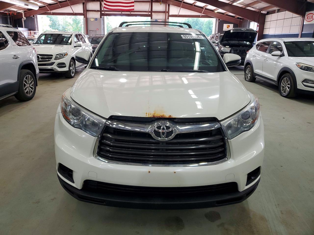2015 Toyota Highlander, LE