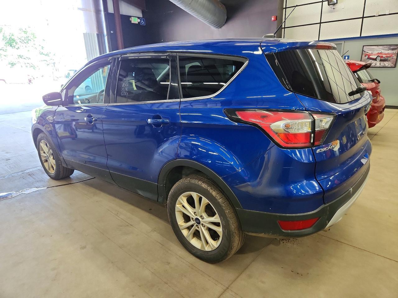 2017 Ford Escape, SE