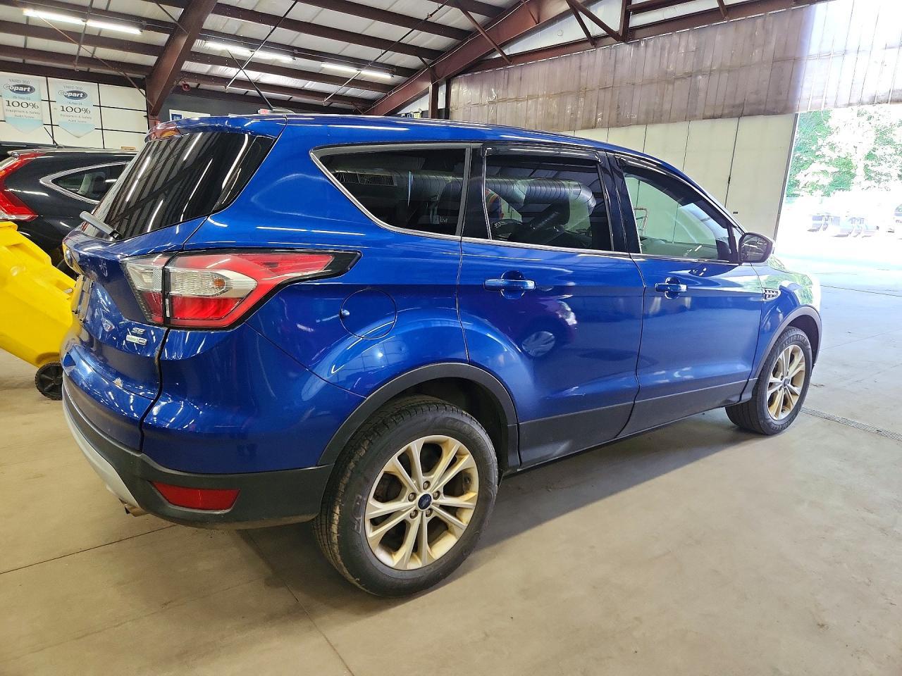 2017 Ford Escape, SE