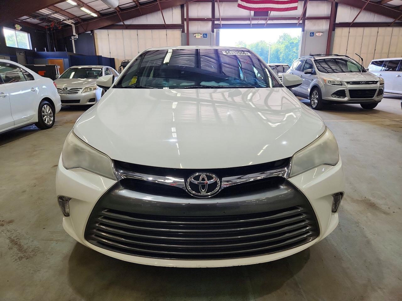 2017 Toyota Camry, LE