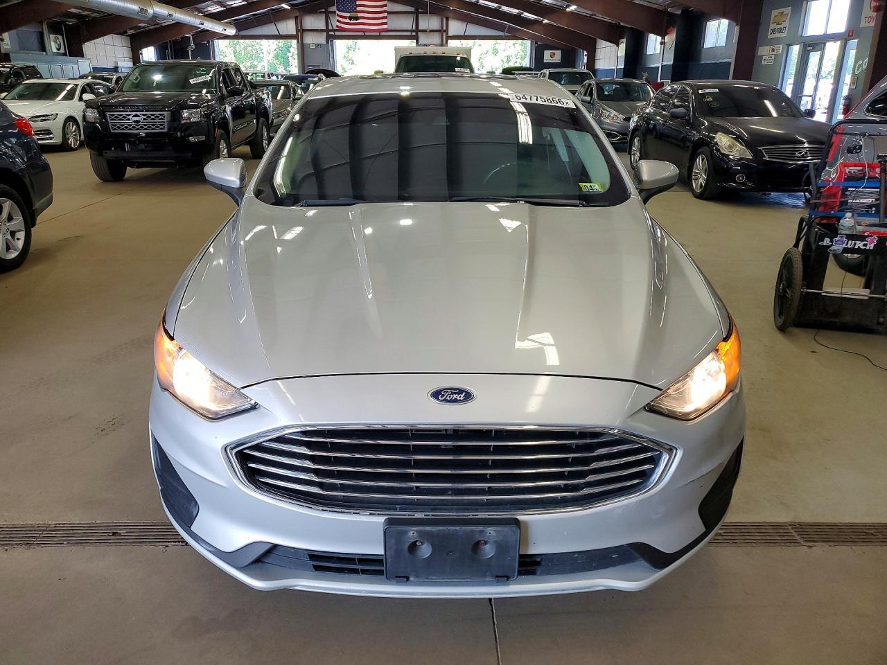 2019 Ford Fusion, SE