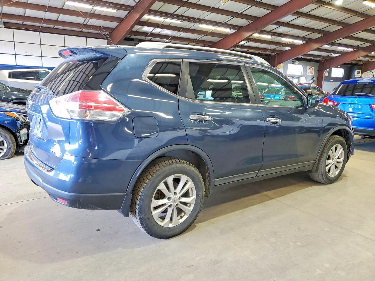 2016 Nissan Rogue, SV