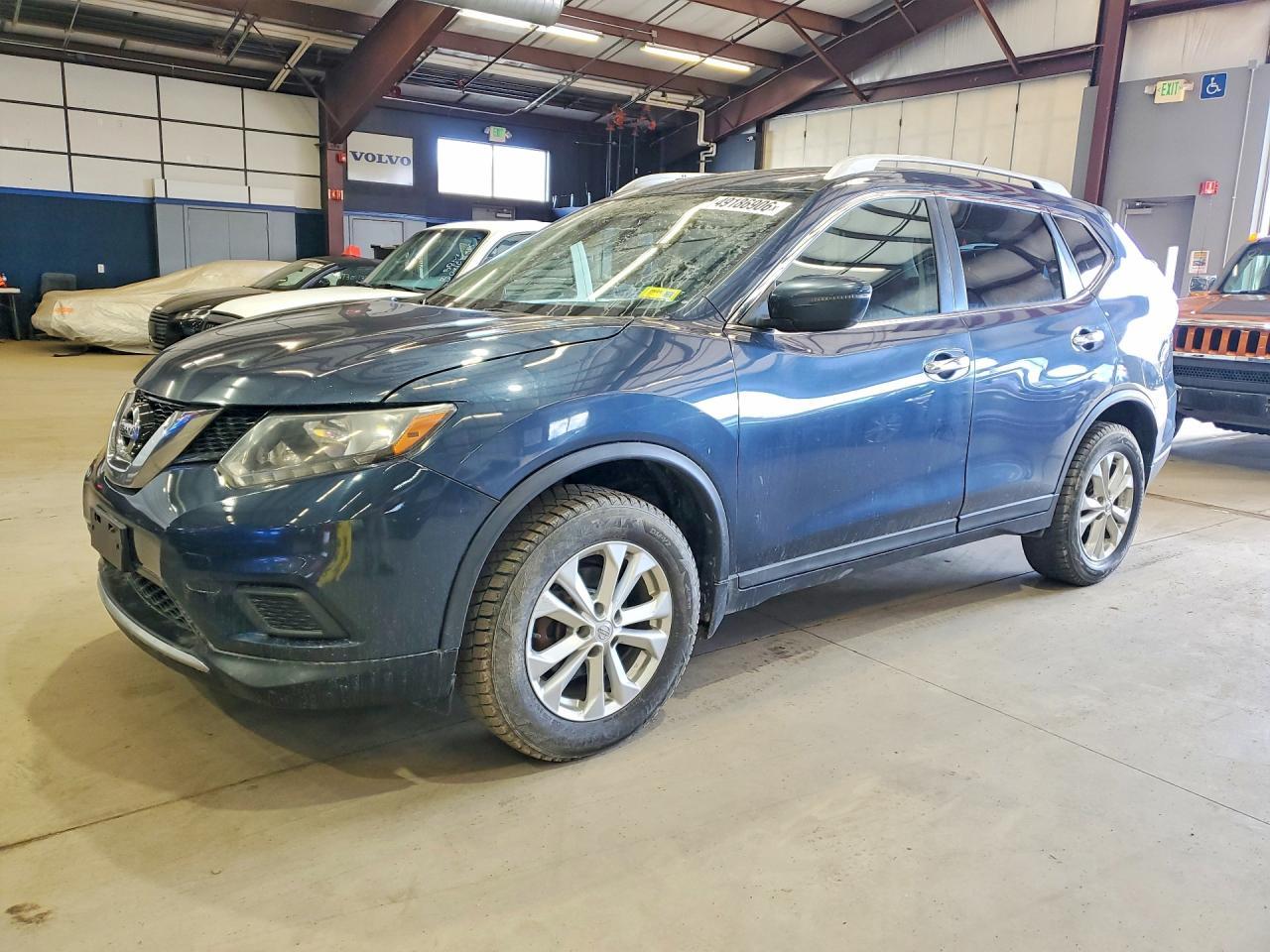2016 Nissan Rogue, SV