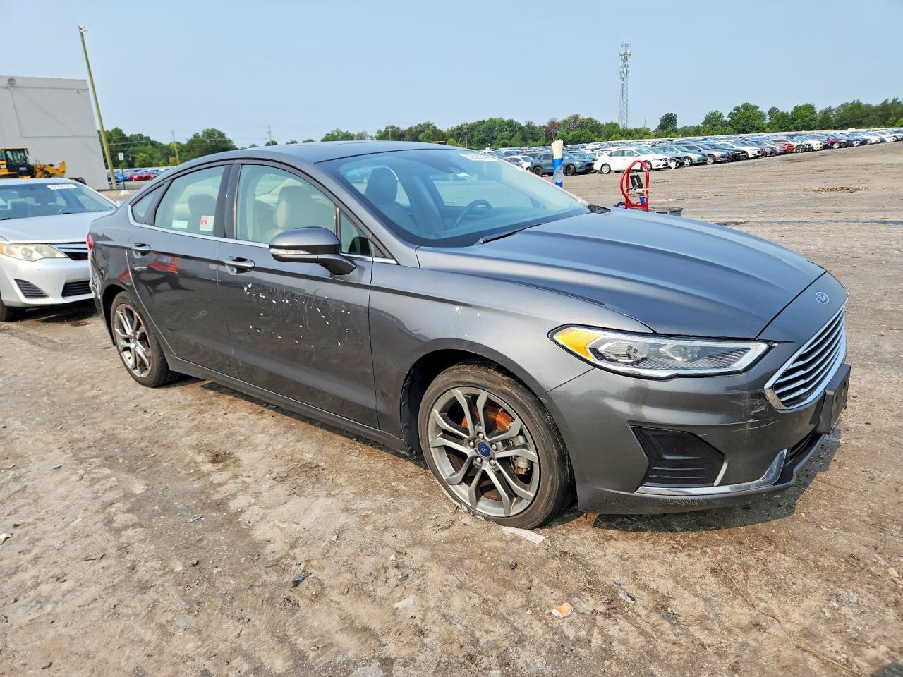 2020 Ford Fusion, Sel