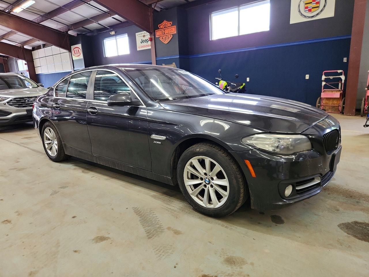 2015 BMW 5 Series, 528 XI