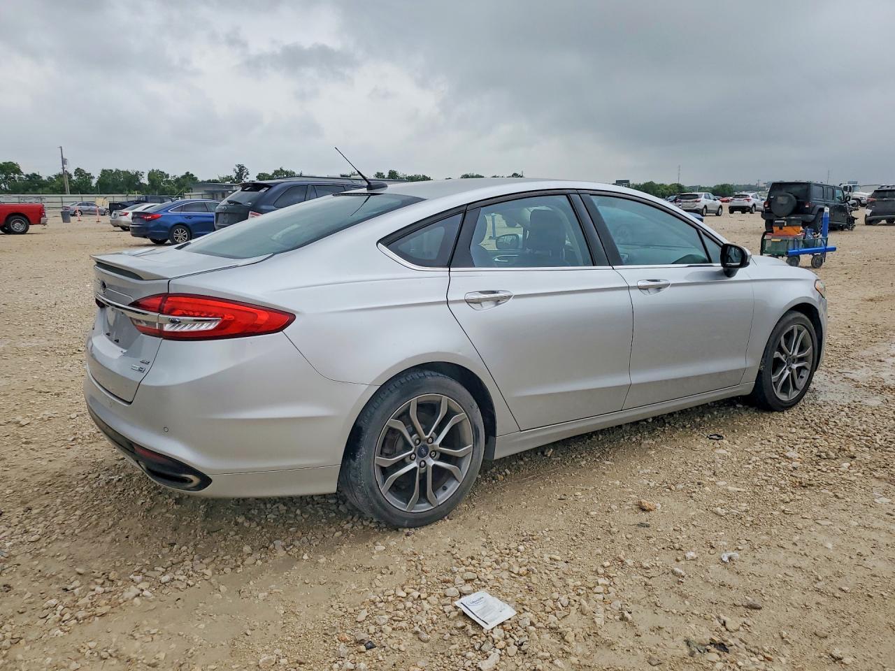 2017 Ford Fusion, SE