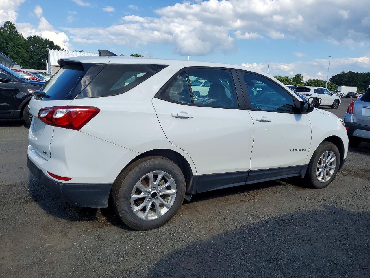 2020 Chevrolet Equinox, LS