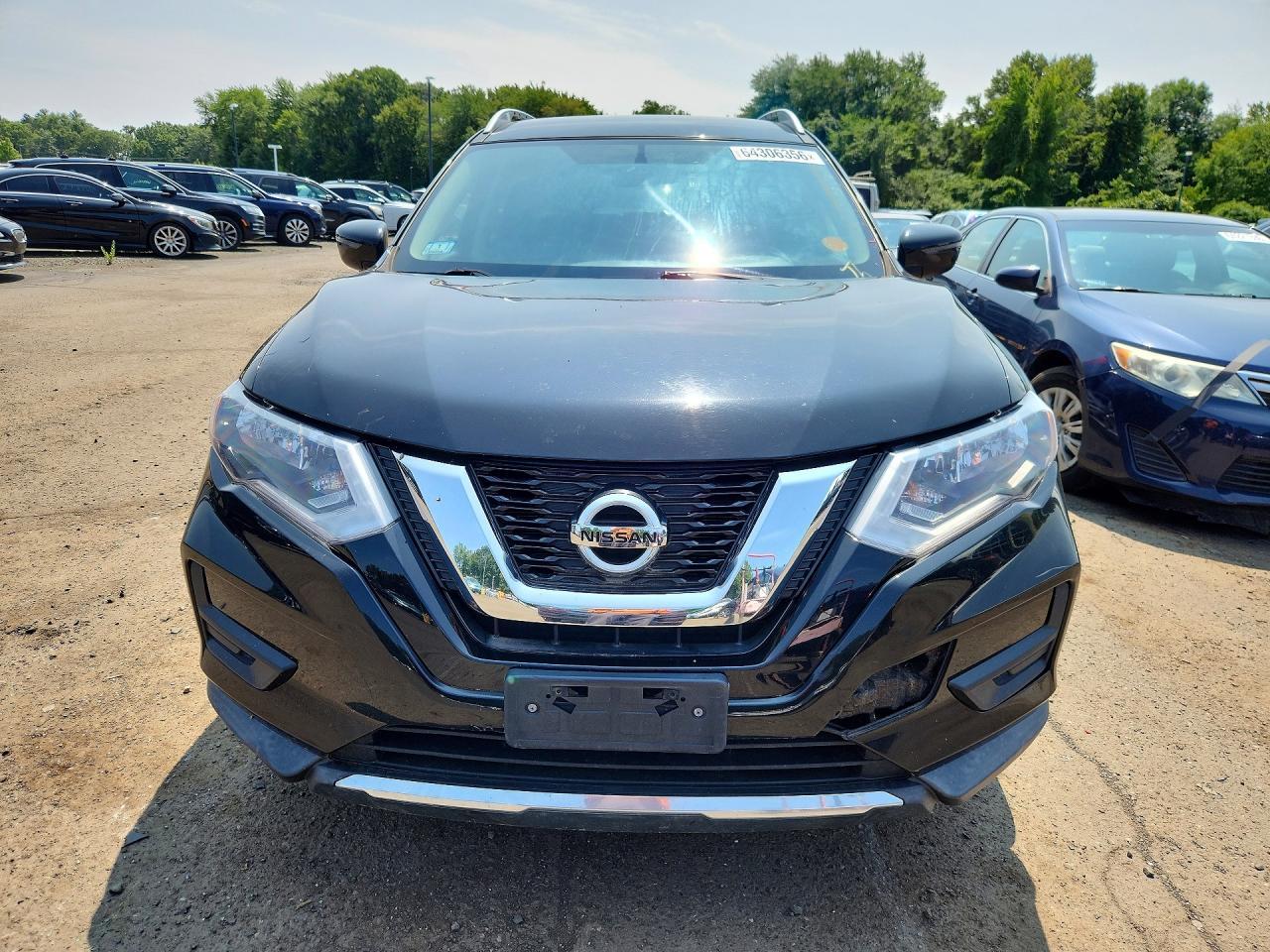 2017 Nissan Rogue, SV