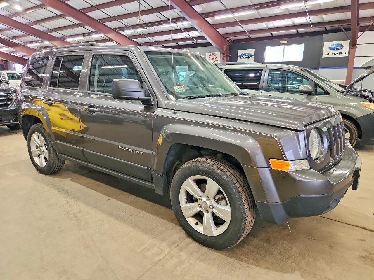 2015 Jeep Patriot, Latitude