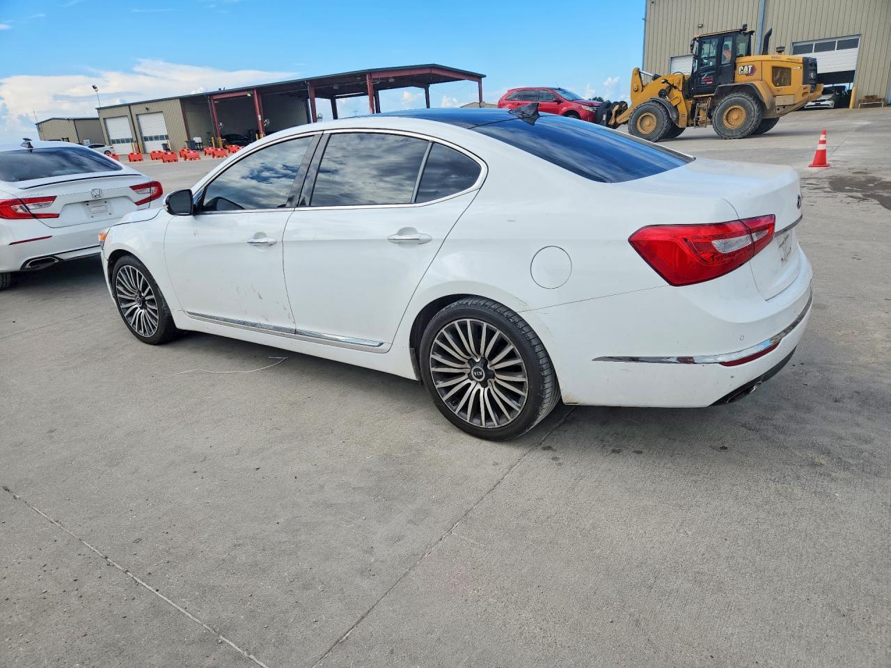 2015 KIA Cadenza, Premium