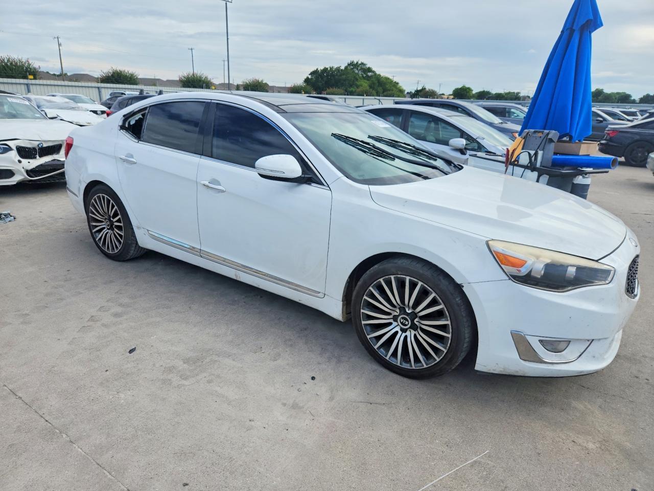 2015 KIA Cadenza, Premium