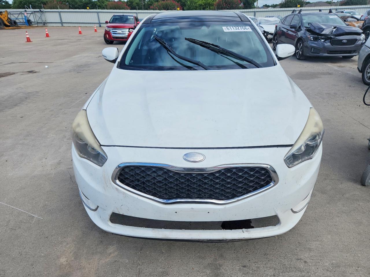 2015 KIA Cadenza, Premium