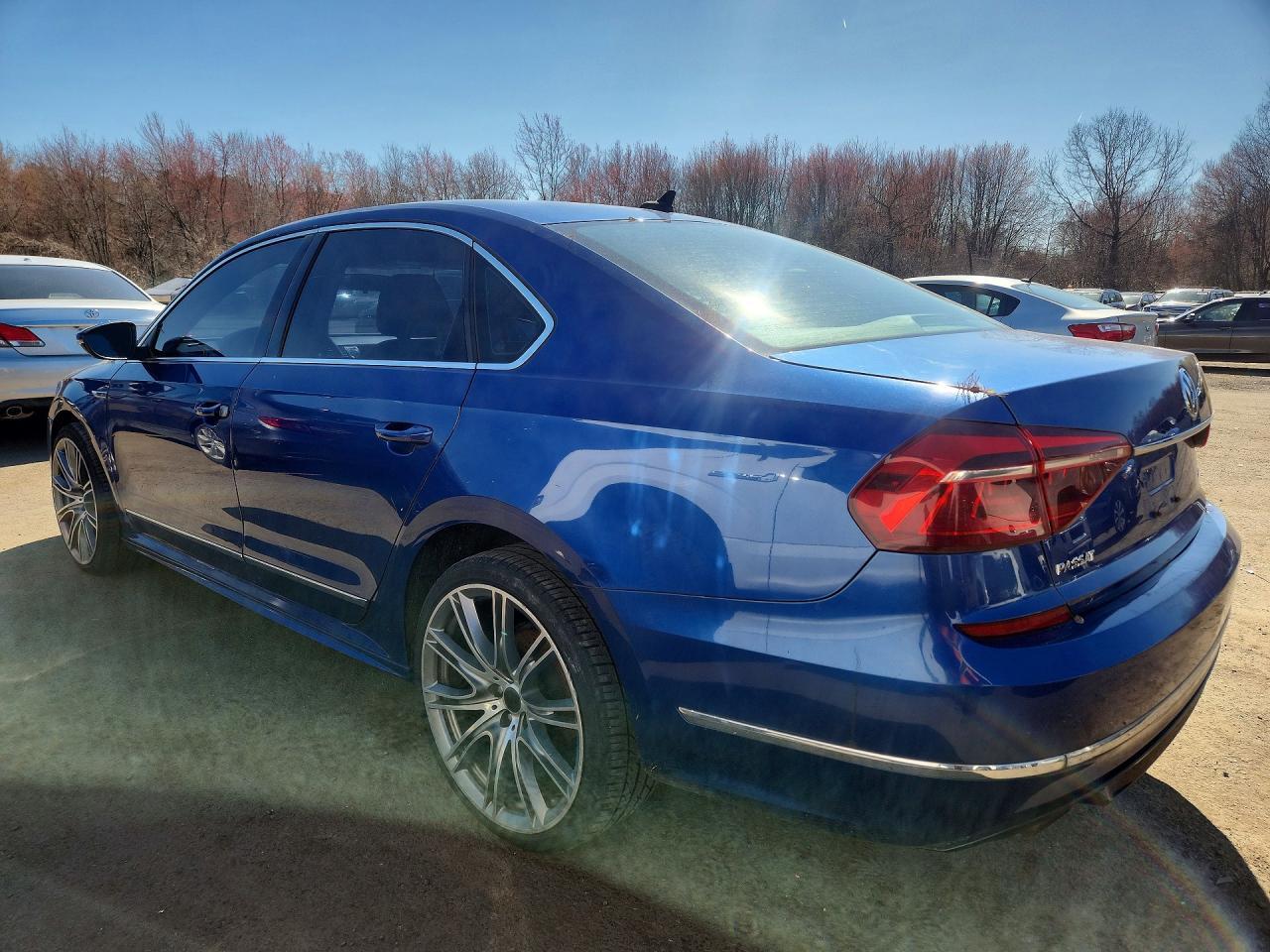 2017 Volkswagen Passat, R-Line