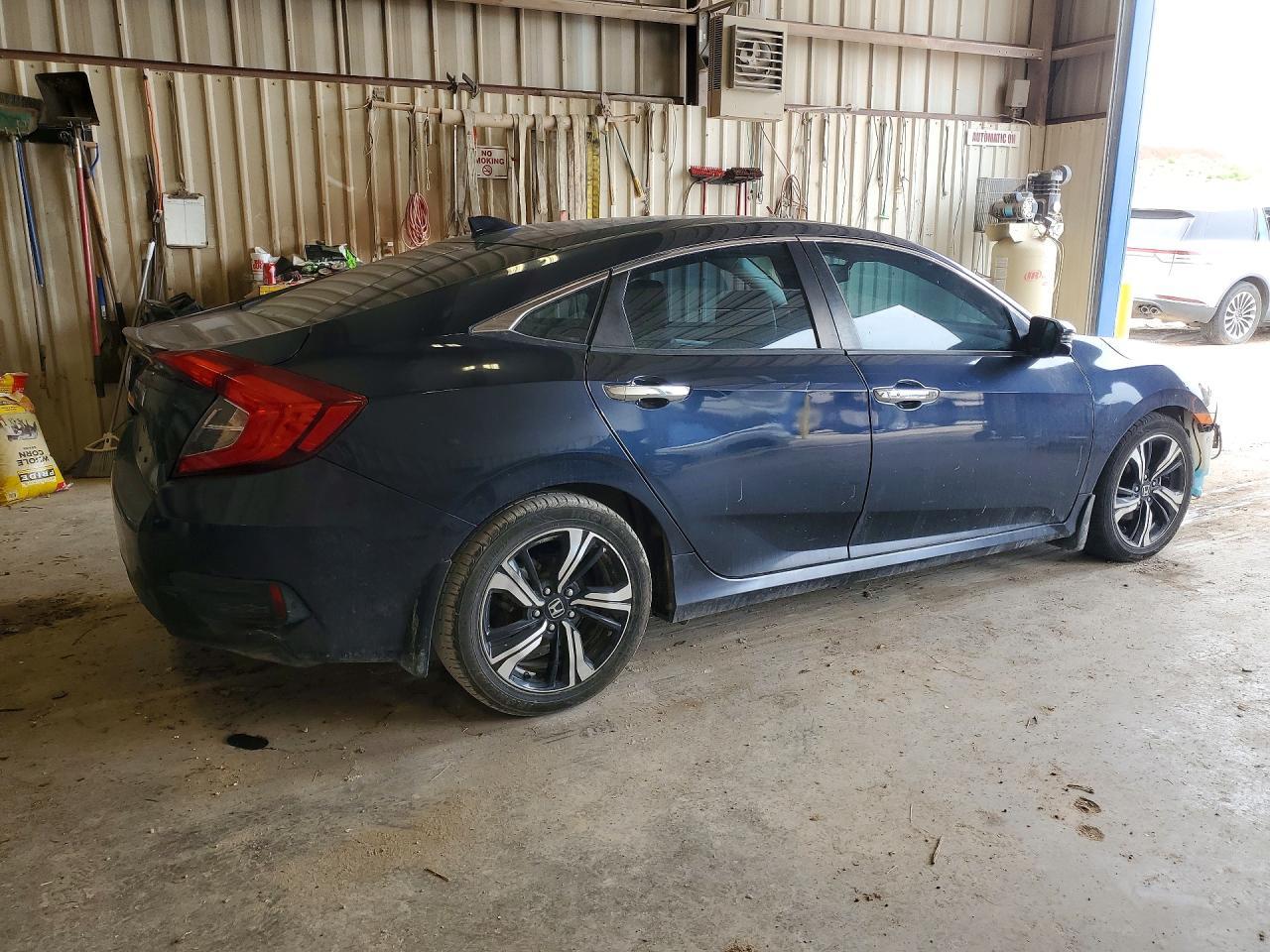 2017 Honda Civic, Touring