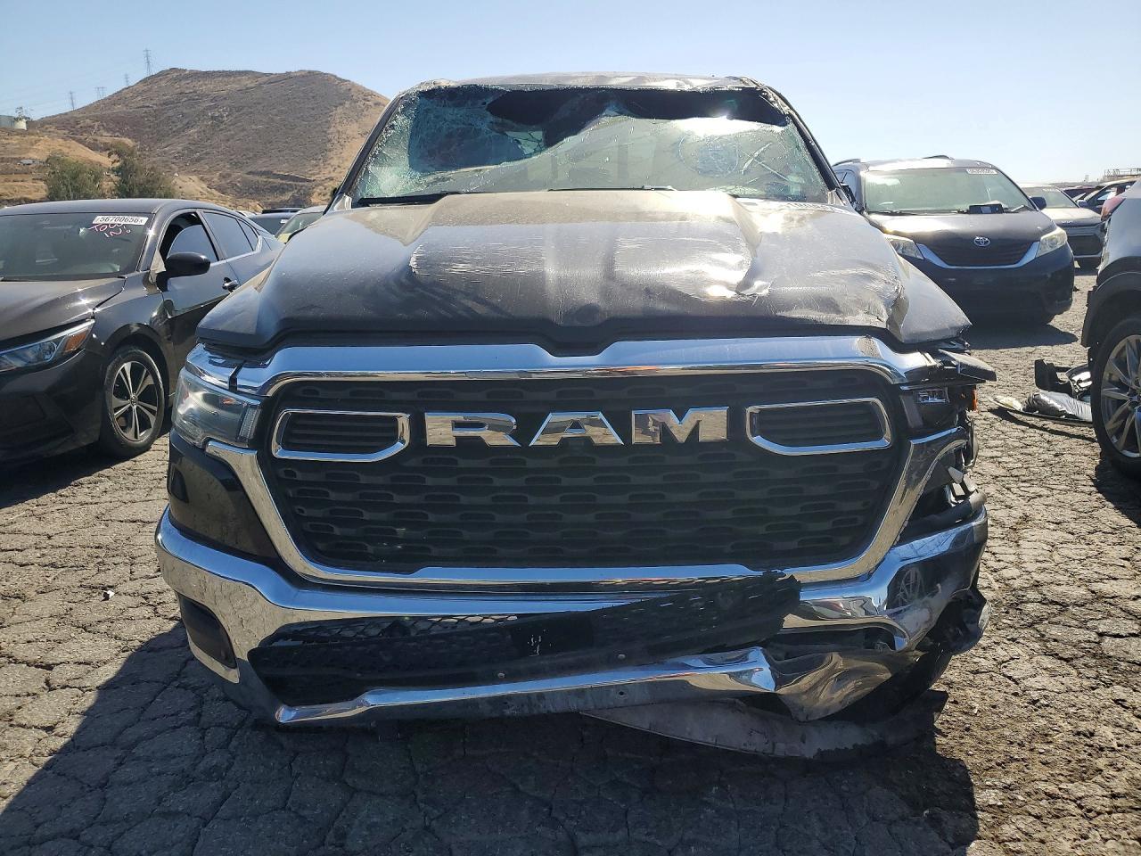 2025 RAM 1500, Big Horn
