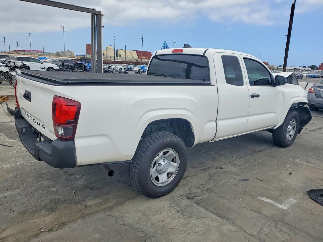 2021 Toyota Tacoma, SR