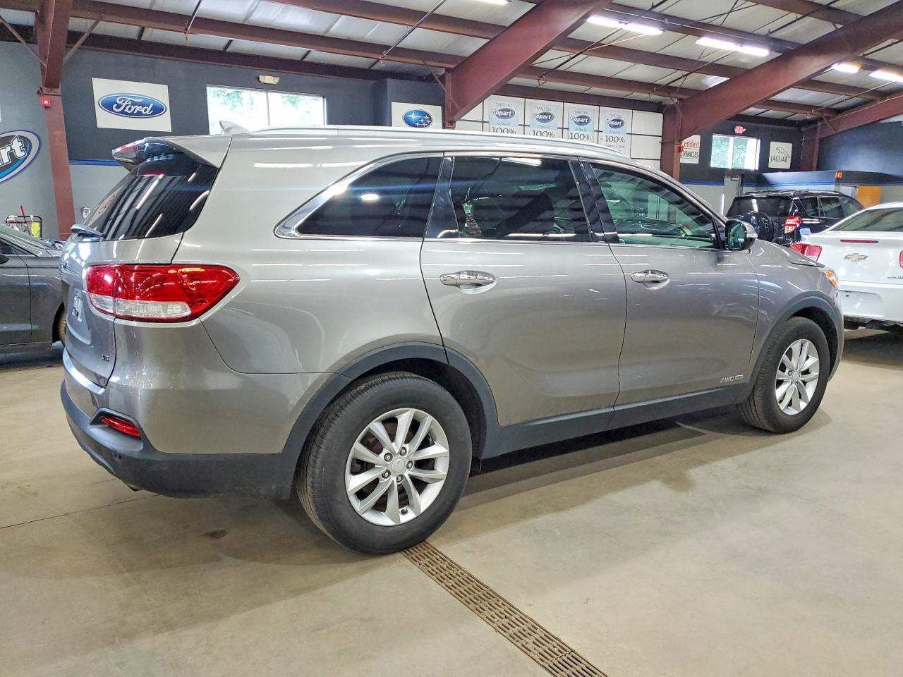2016 KIA Sorento, Lx V6