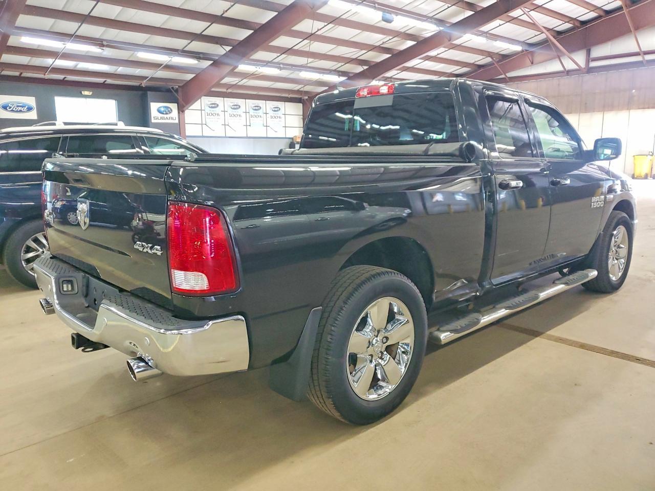 2017 RAM 1500, Slt