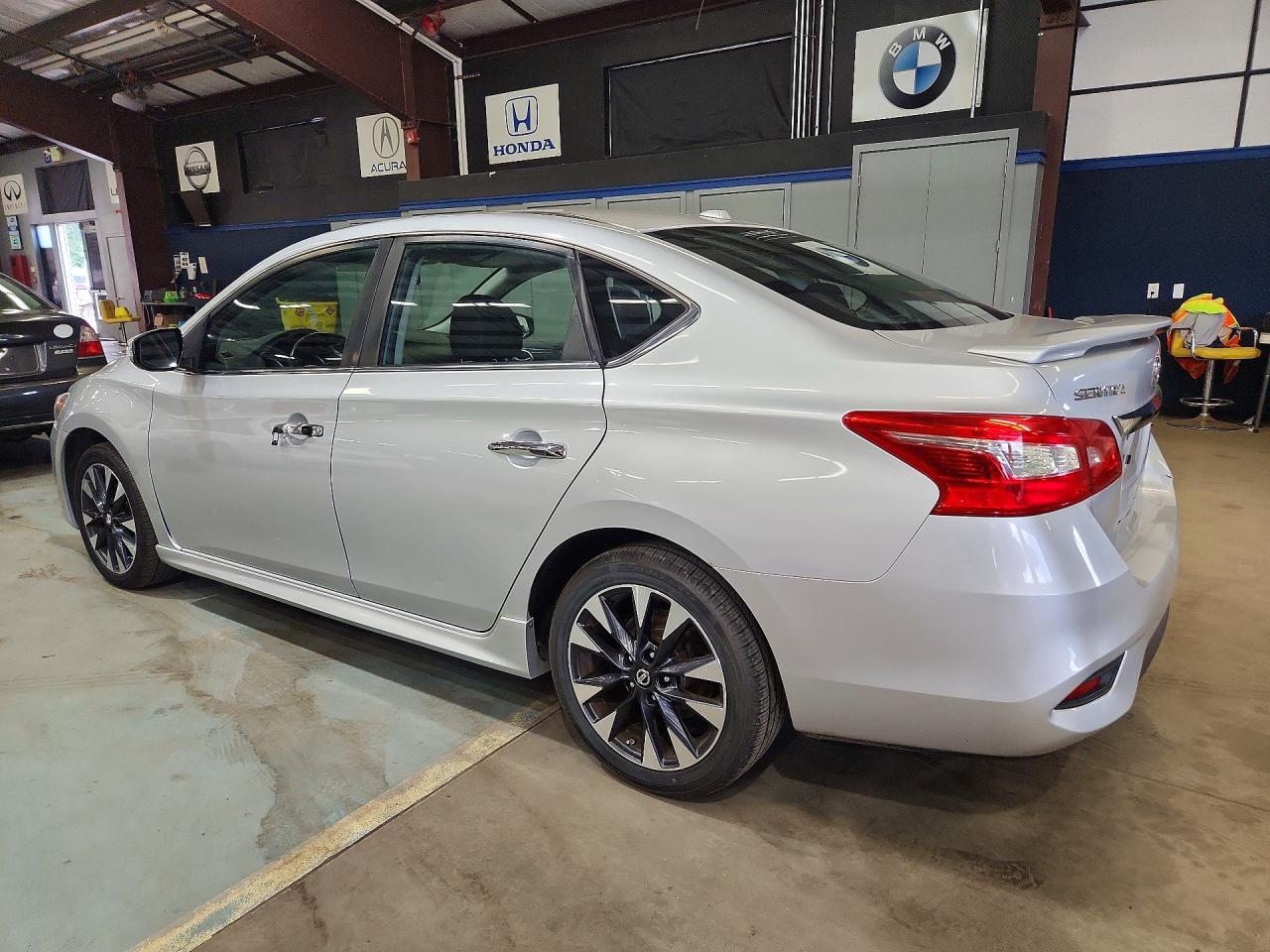2016 Nissan Sentra, SR
