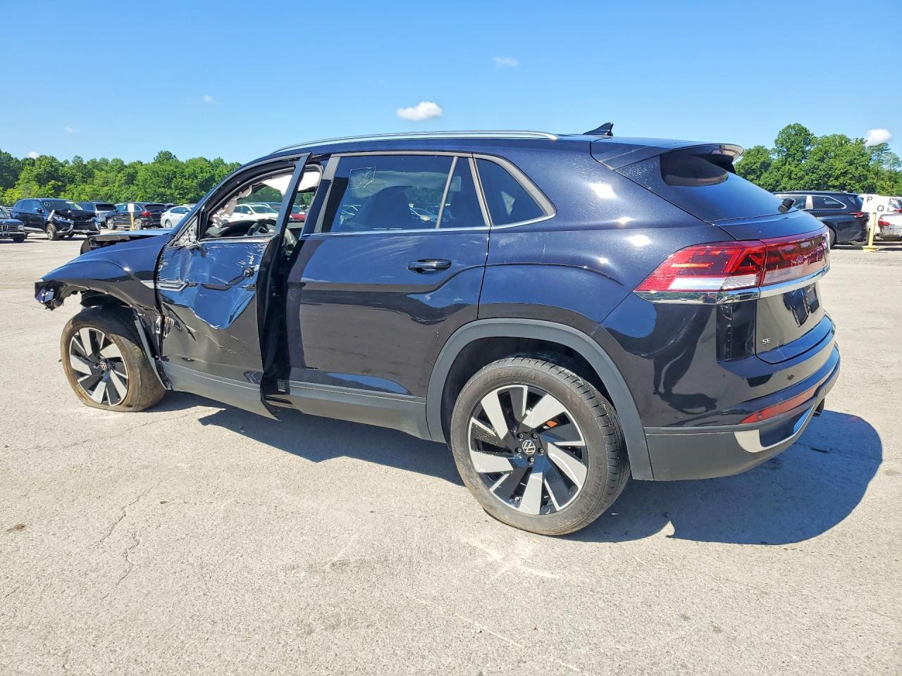 2024 Volkswagen Atlas, SE
